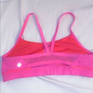 Pink lululemon sports bra